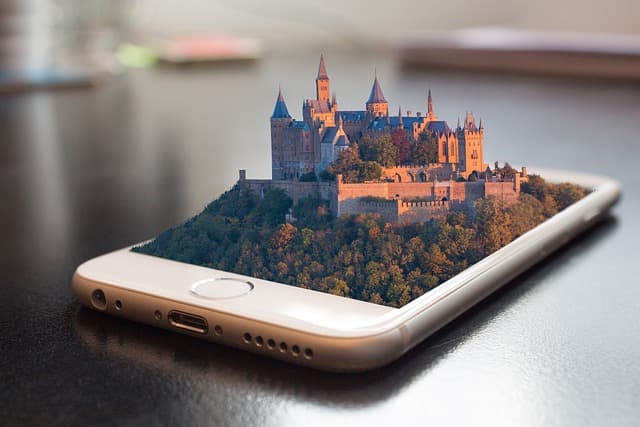 ARKit and ARCore Overview: Which One Should You Choose for Your Project?